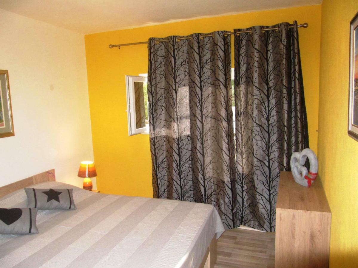 Apartmans And Rooms Dunjini Dvori 科尔丘拉 外观 照片